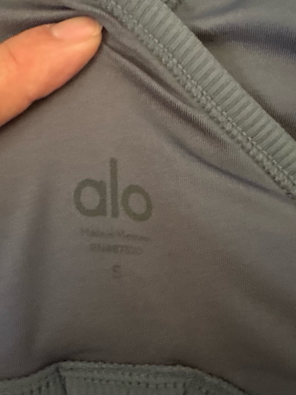 Alo bra - Picture 3 of 4